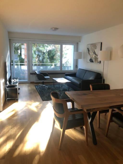 Cozy And Sunny 2br Flat In The Centre - Sky10 अपार्टमेंट